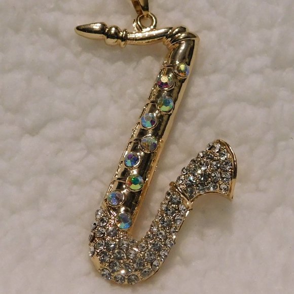Sax Pendant with chain - Picture 2 of 9
